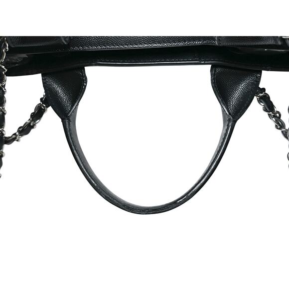 CHANEL Deauville Black Caviar Leather Studded Logo Large Shopping Tote Bag SHW - Picture 12 of 15